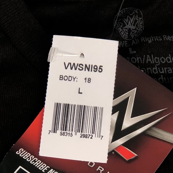 WWE T-Shirt - Picture 8 of 12